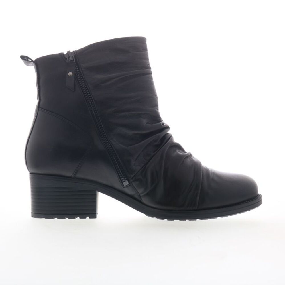 Miz Mooz Womens Juliena Black Boots (NWT)